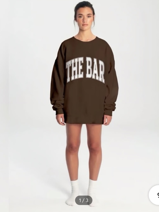 The Bar Tops - 🤎MAJOR ISO!🤎 THE BAR Oversized Crewneck in “Chocolate/White” Size Large🚨